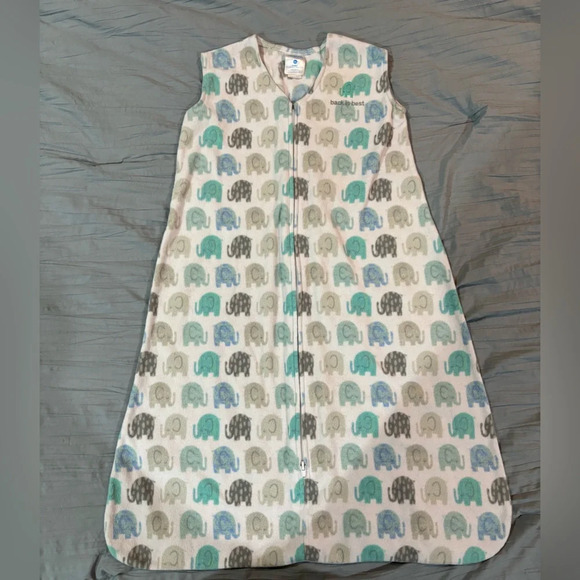 Halo Wearable Blanket Micro-fleece XL - Picture 3 of 8